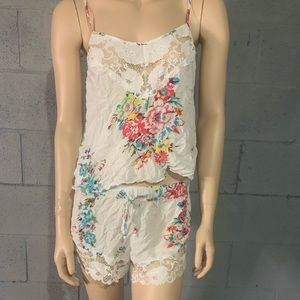 In bloom Lingerie set